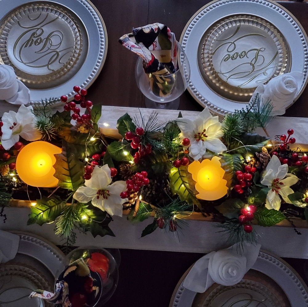 Hand Crafted Table Centre Piece Box - Picture 6 of 6